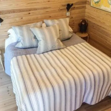 Holiday Peta¤ja¤kallio Дом отдыха Куру