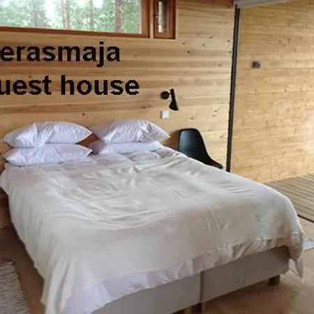 Holiday Peta¤ja¤kallio *